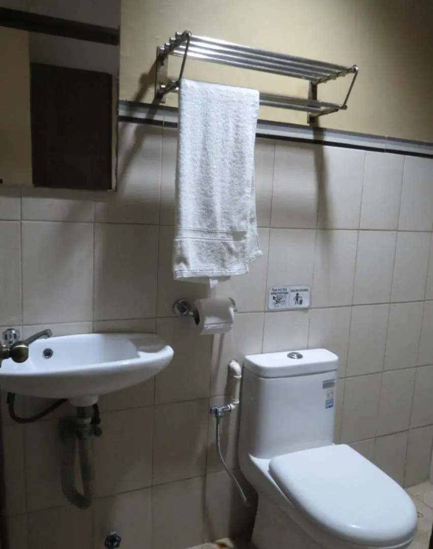 ** Guest house Makabata Guesthouse Manila Philippines