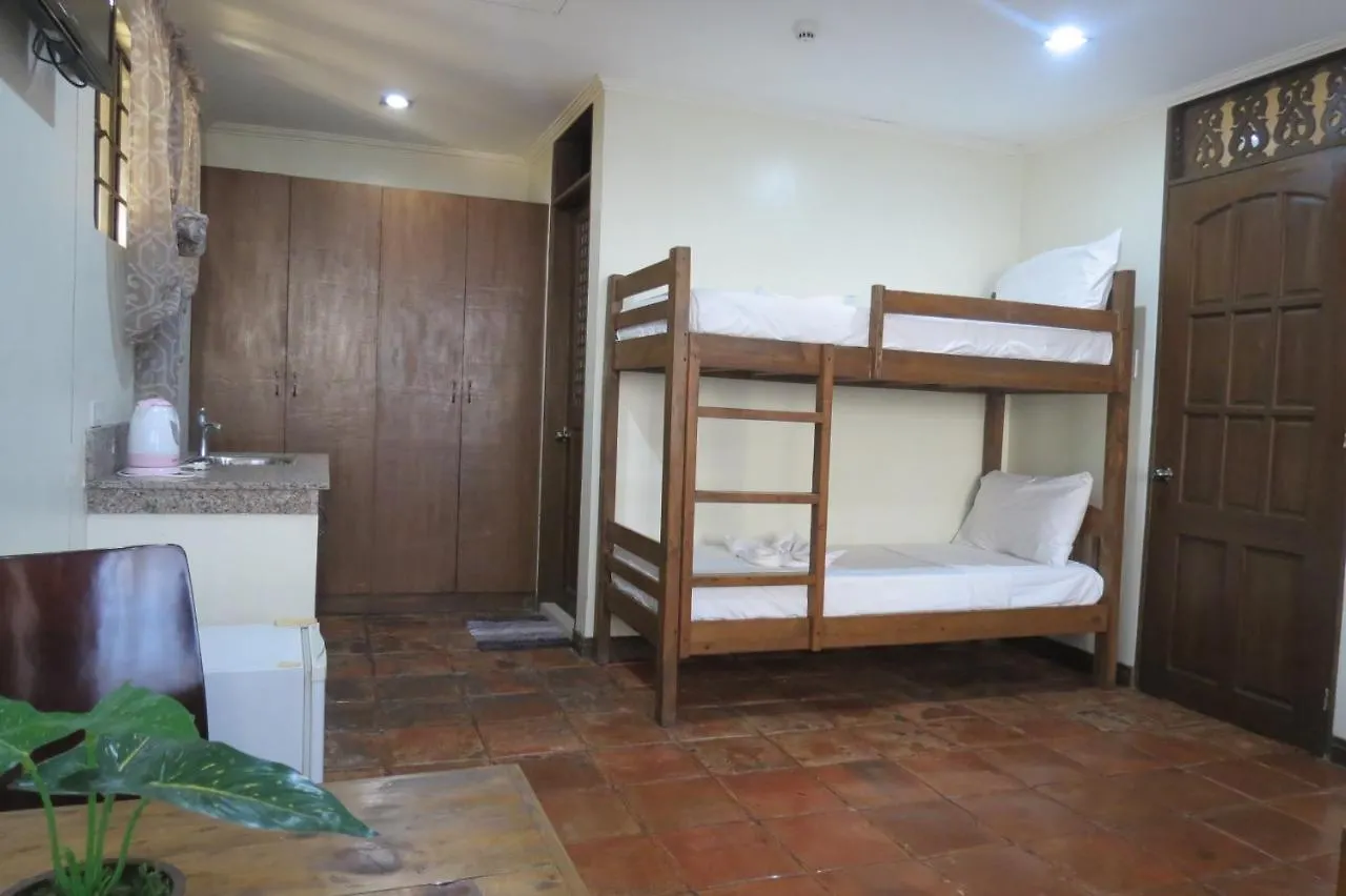 Makabata Guesthouse Manila
